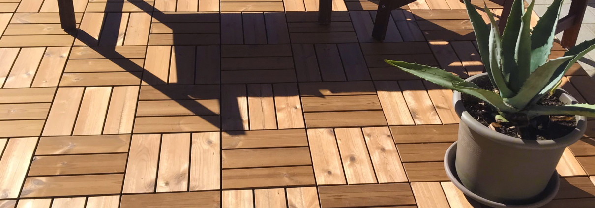 Smartdeck modular tile for outdoor flooring in thermowood pine 11